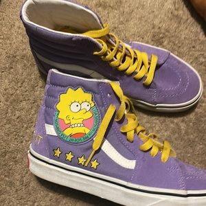 Lisa Simpson edition Vans